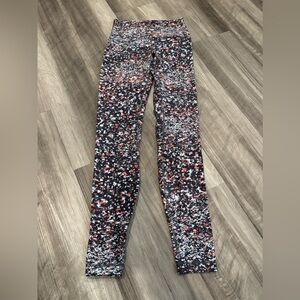 Lululemon Athletica Women's Multicolored Leggings Size 4
